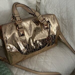 Y2K popular Michael Kors Bag